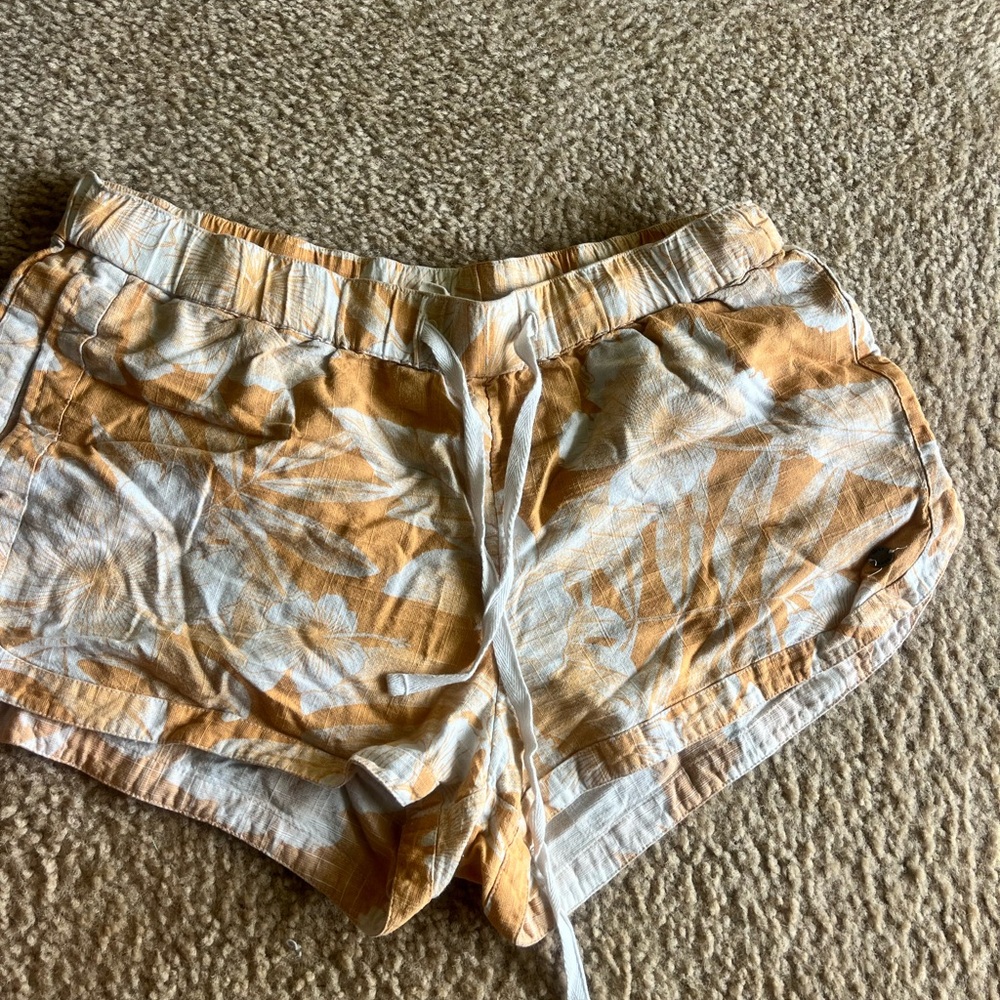 Roxy Yellow and White floral beach shorts